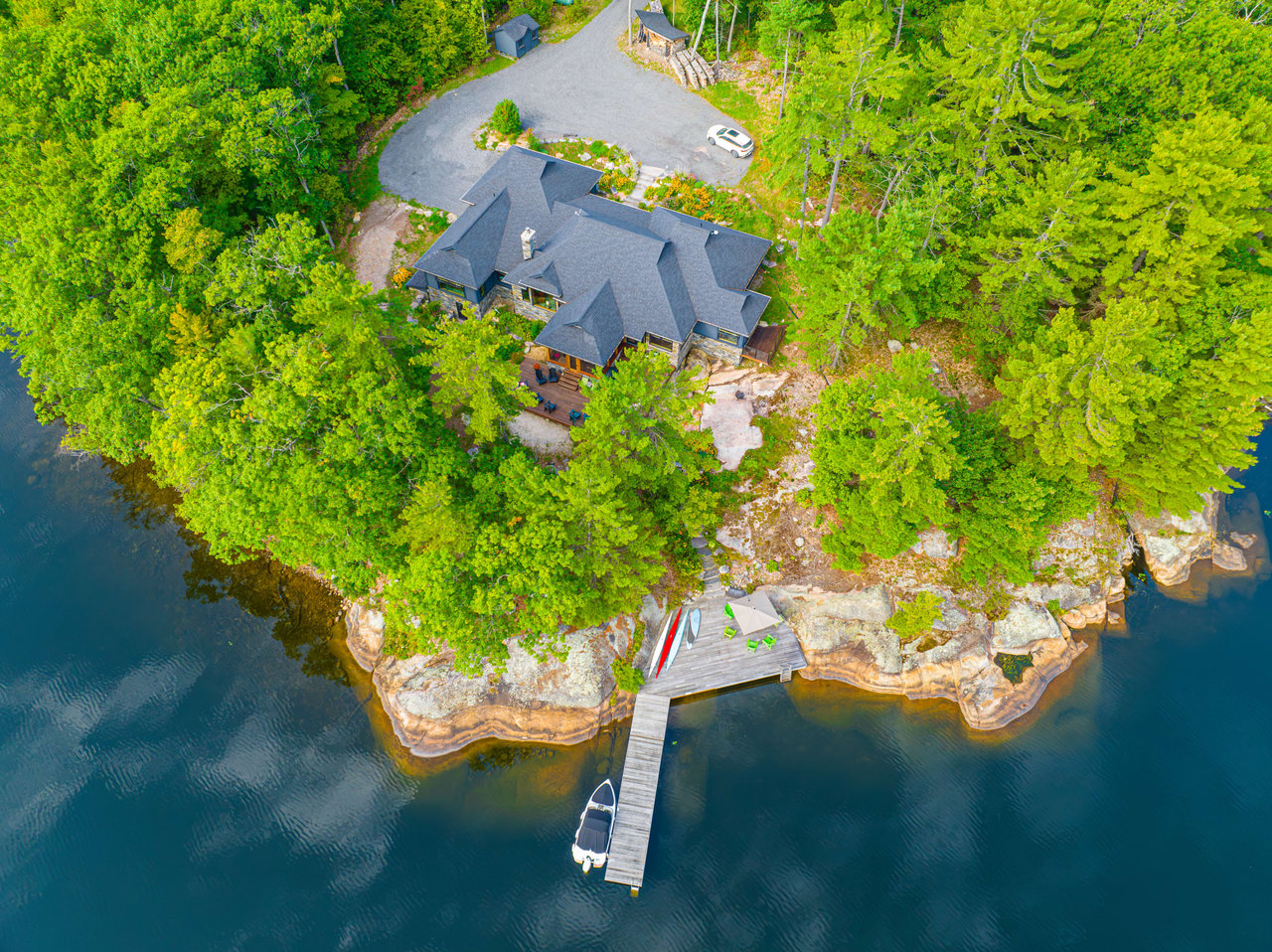 Alves Road, Georgian Bay 