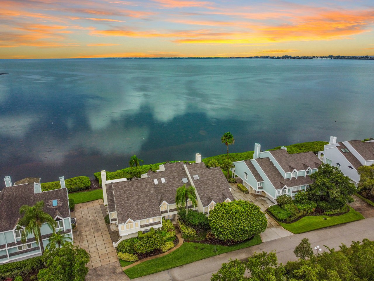 20 TIDY ISLAND  BOULEVARD