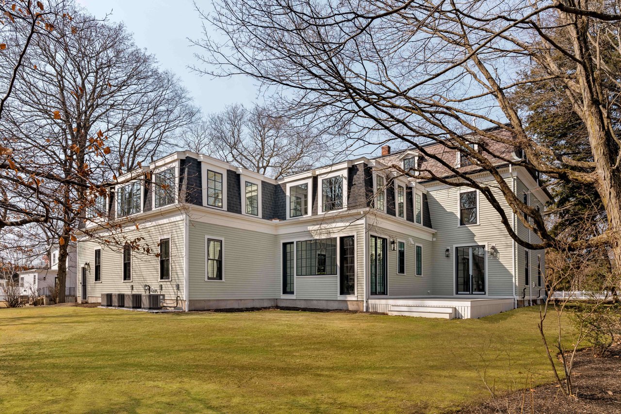 Wellesley 