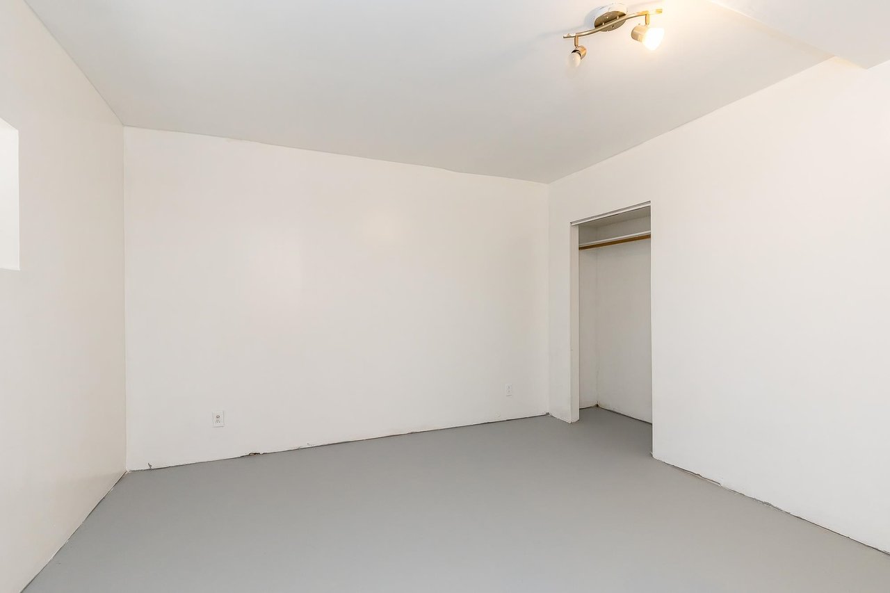 21504 Dewdney Trunk Rd