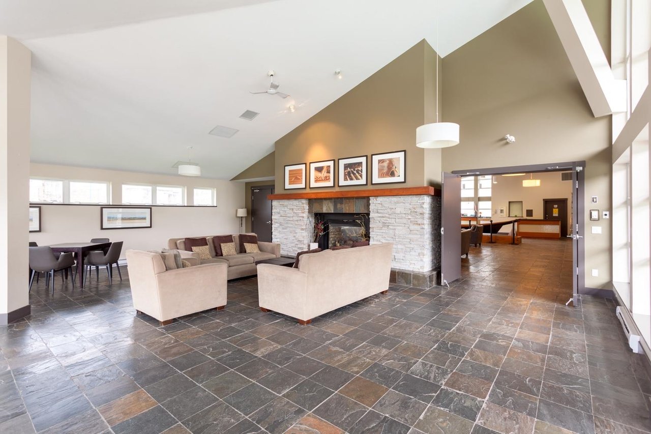 301-701 Klahanie Drive, Port Moody