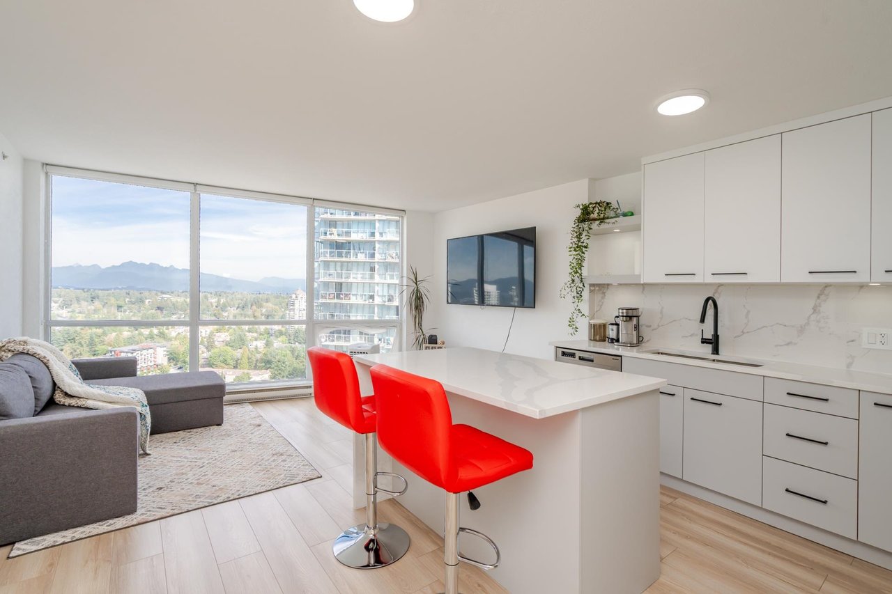 3106-13618 100 Ave