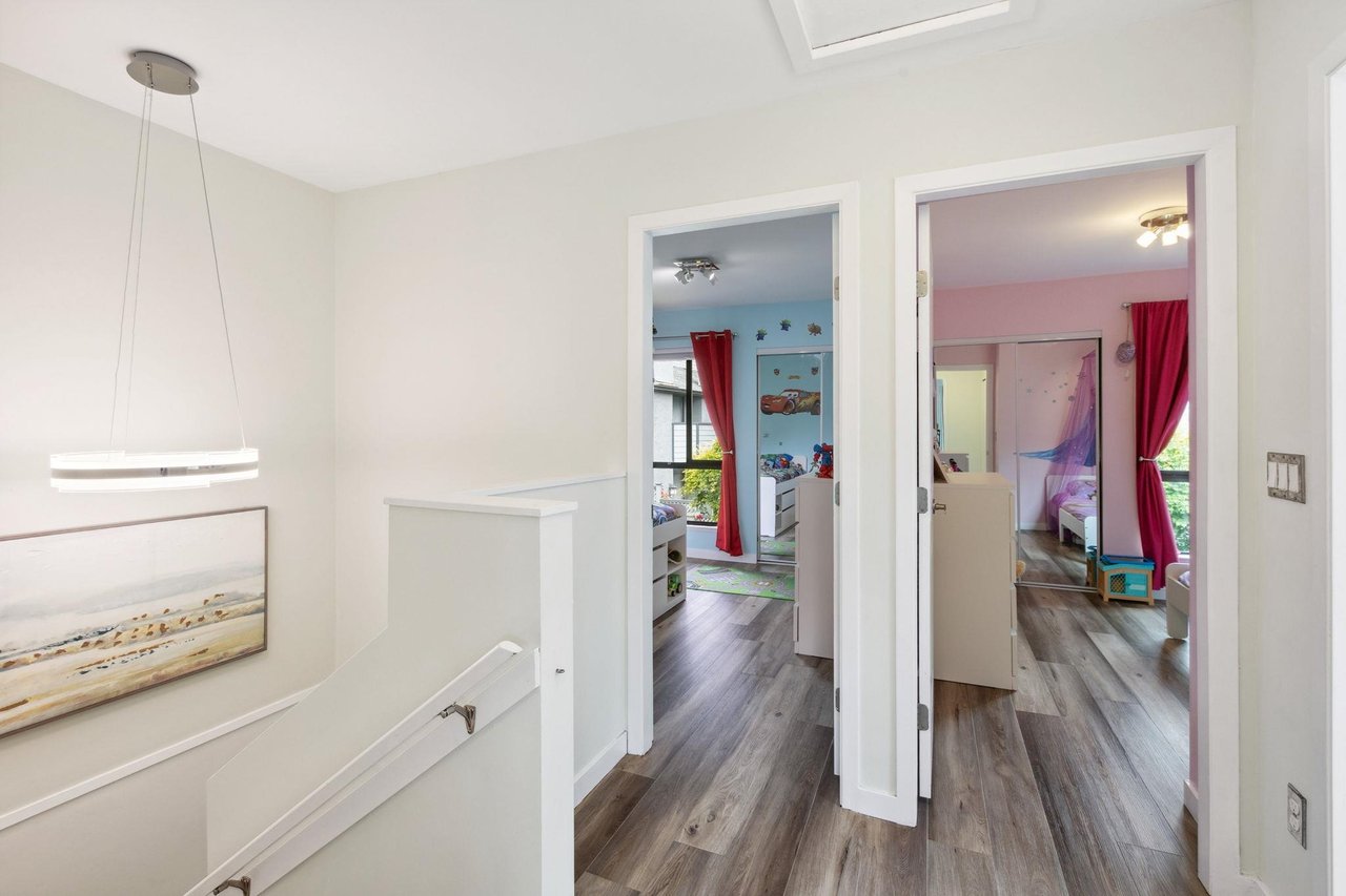 17-225 W 14th St