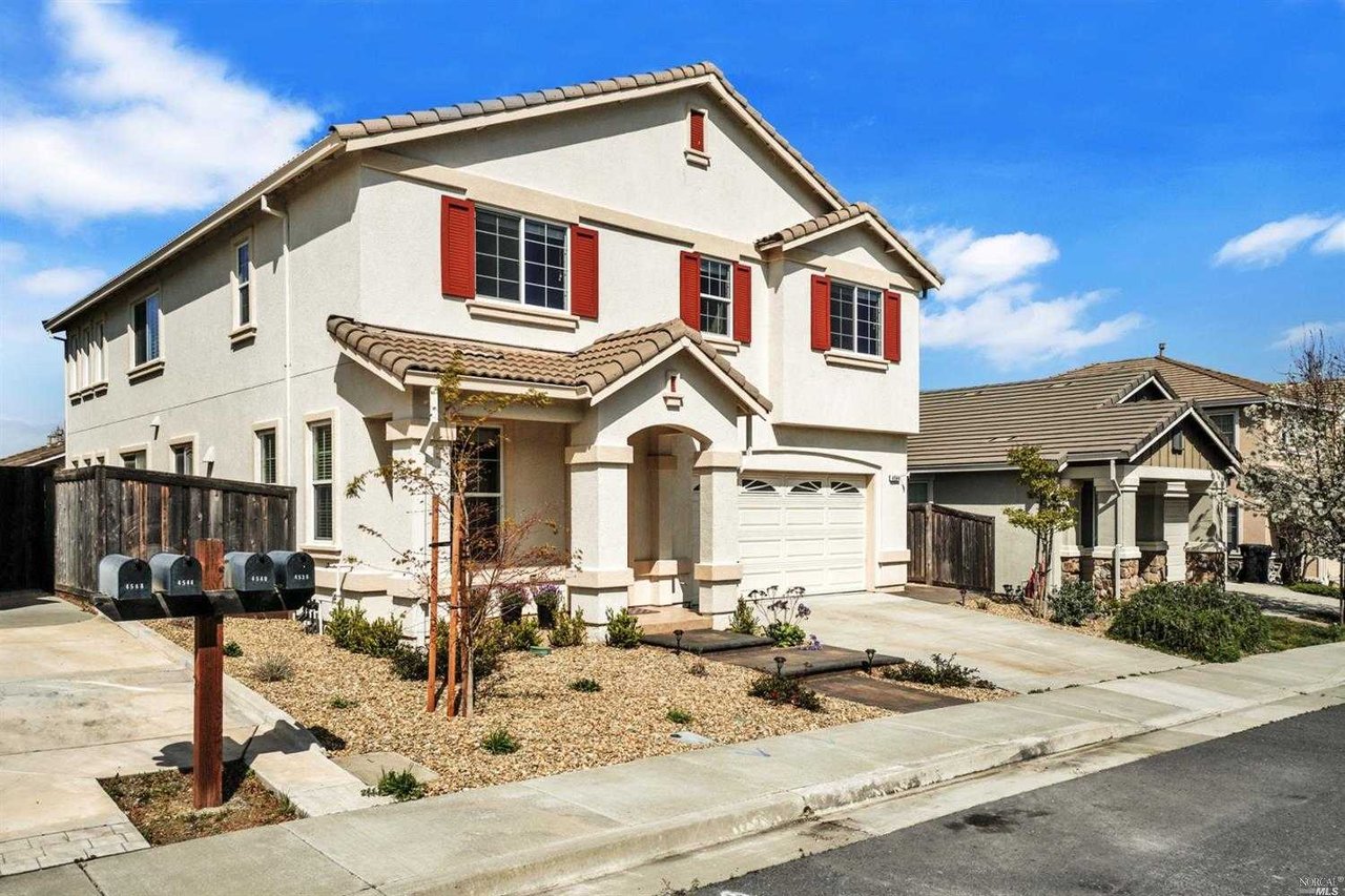 4544 Crimson Clover Drive