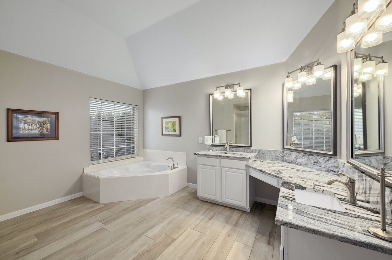 5212 Corrientes Cv, Austin, Texas 78739