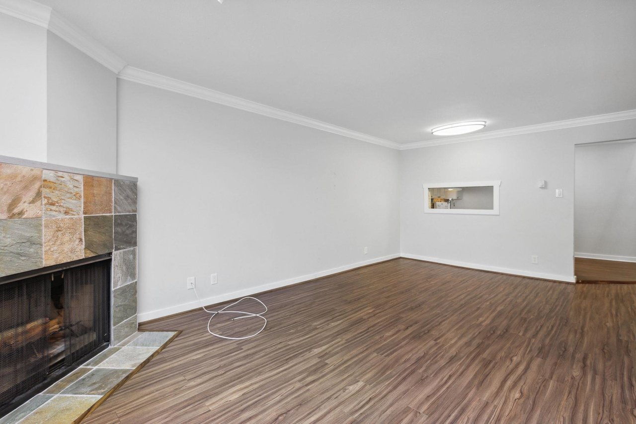 150 E 17th Ave