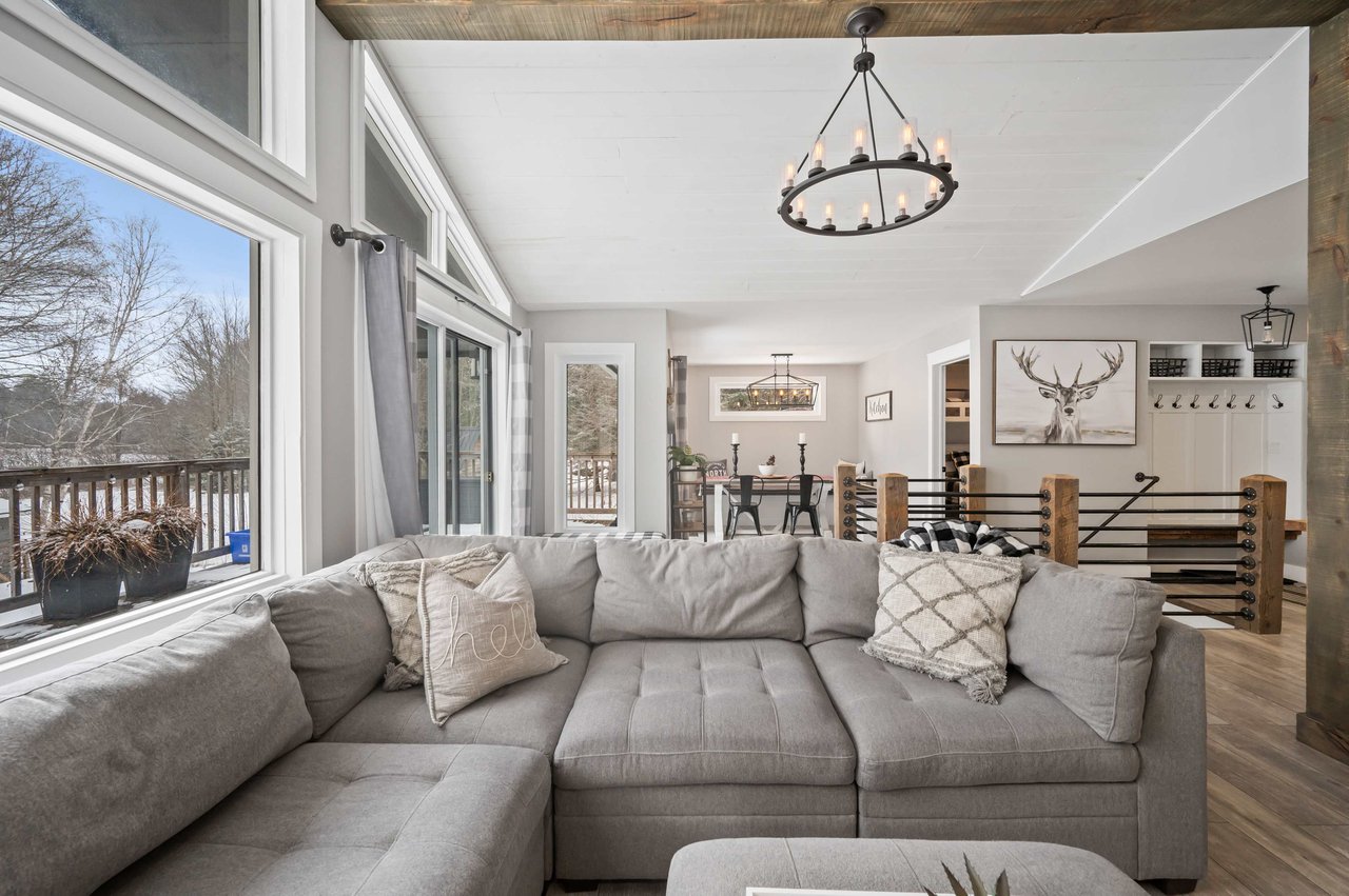 Cash Flow Lakeside Cottage
