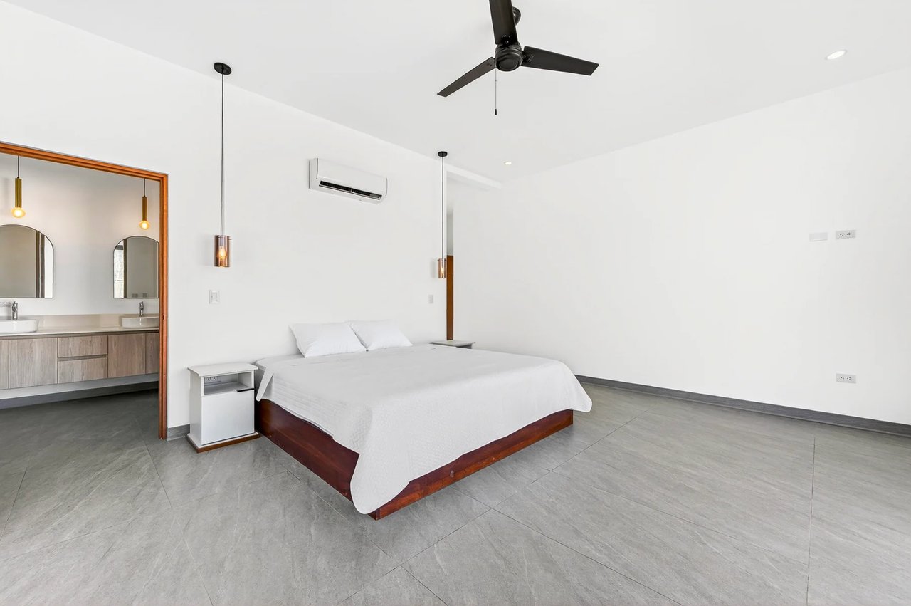 Modern Pool Villa, Tamarindo, Guanacaste