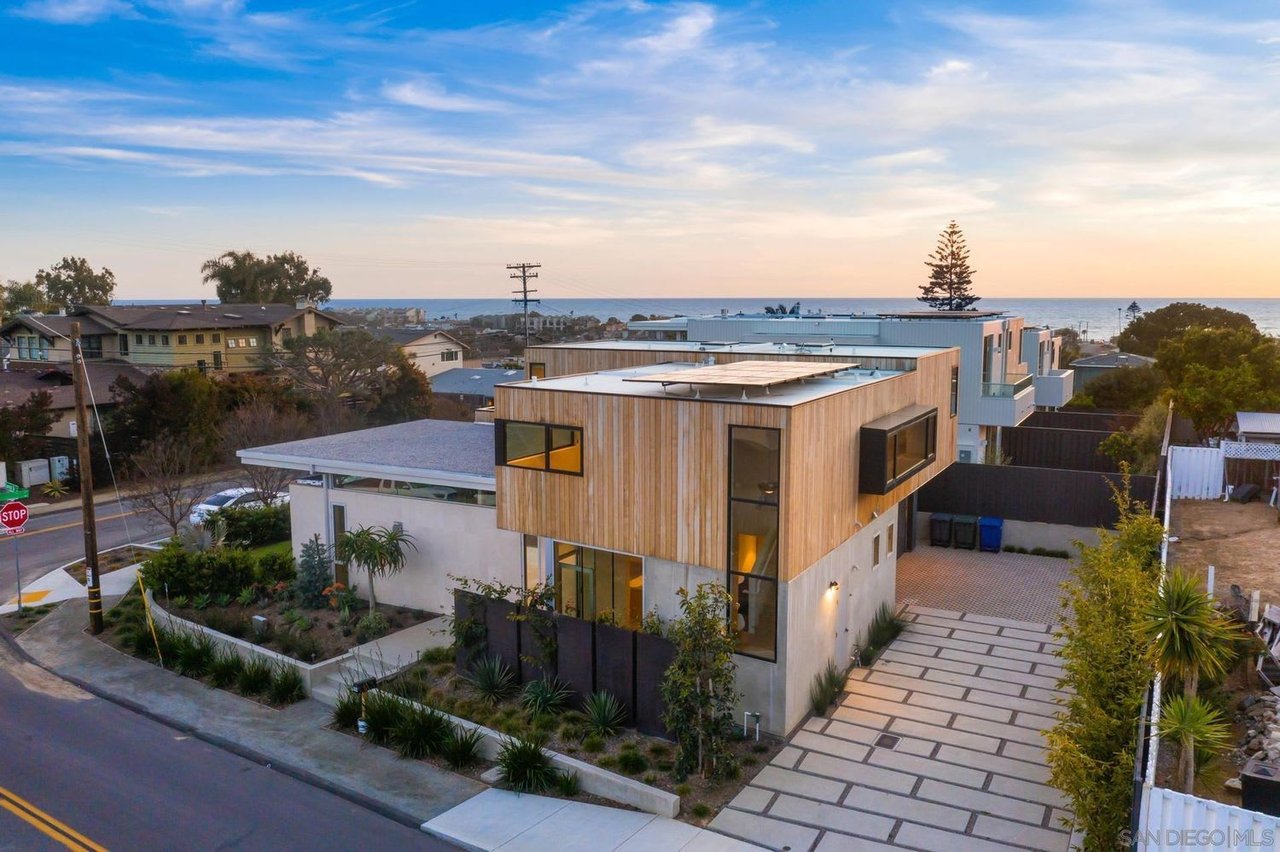 664 Cornish Dr property image