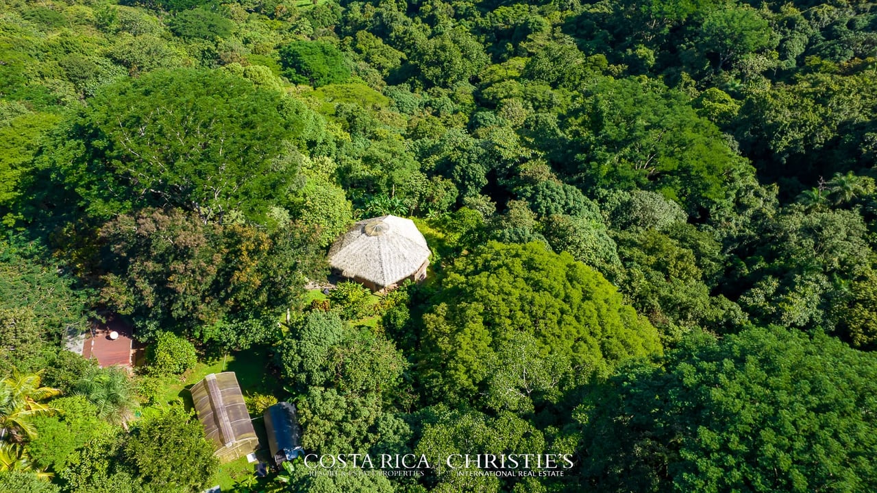 Eco-retreat and Wellness Center Amatierra