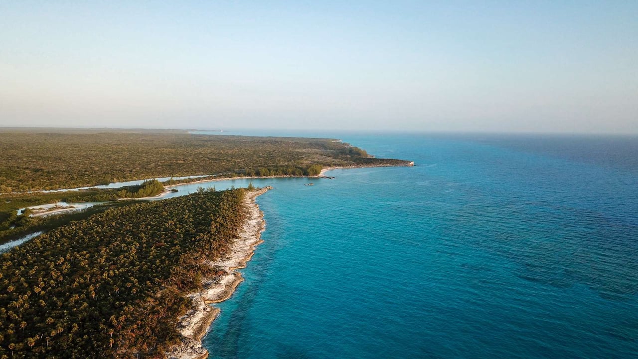 Hawks Nest Cay Cat Island