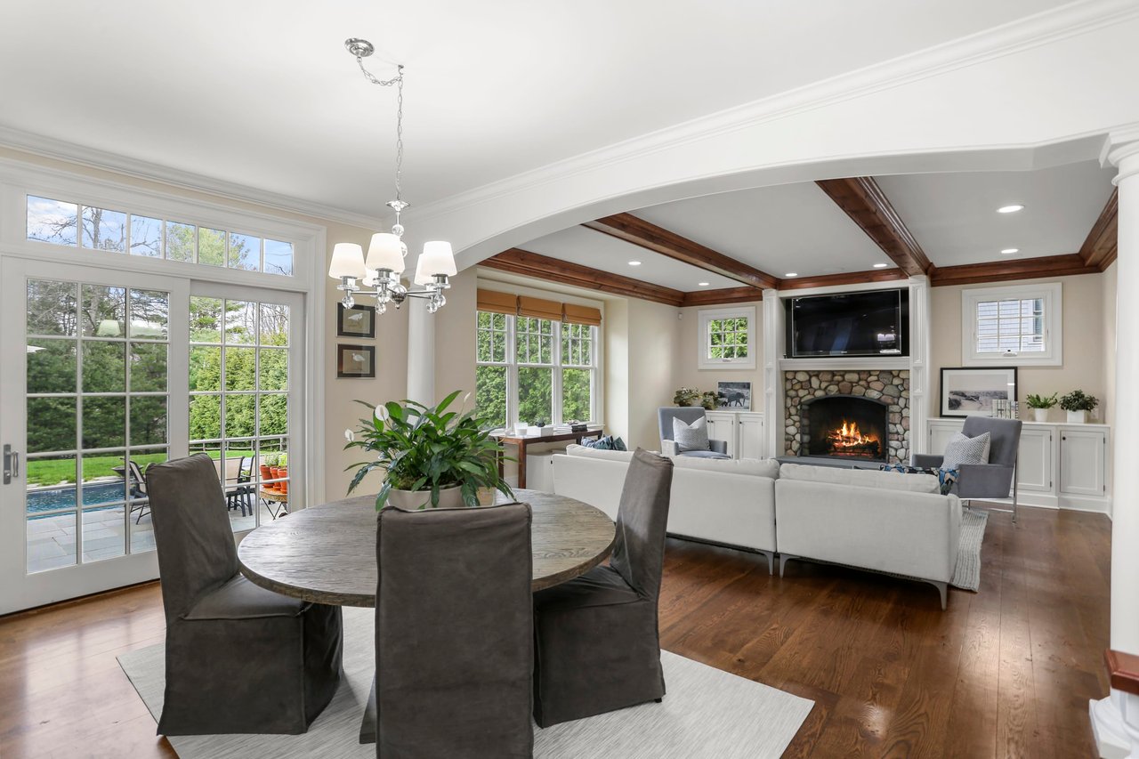 14 Woodhill Road