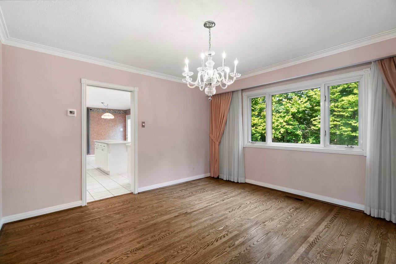 SOLD: Most Sought After St. Andrews Enclave