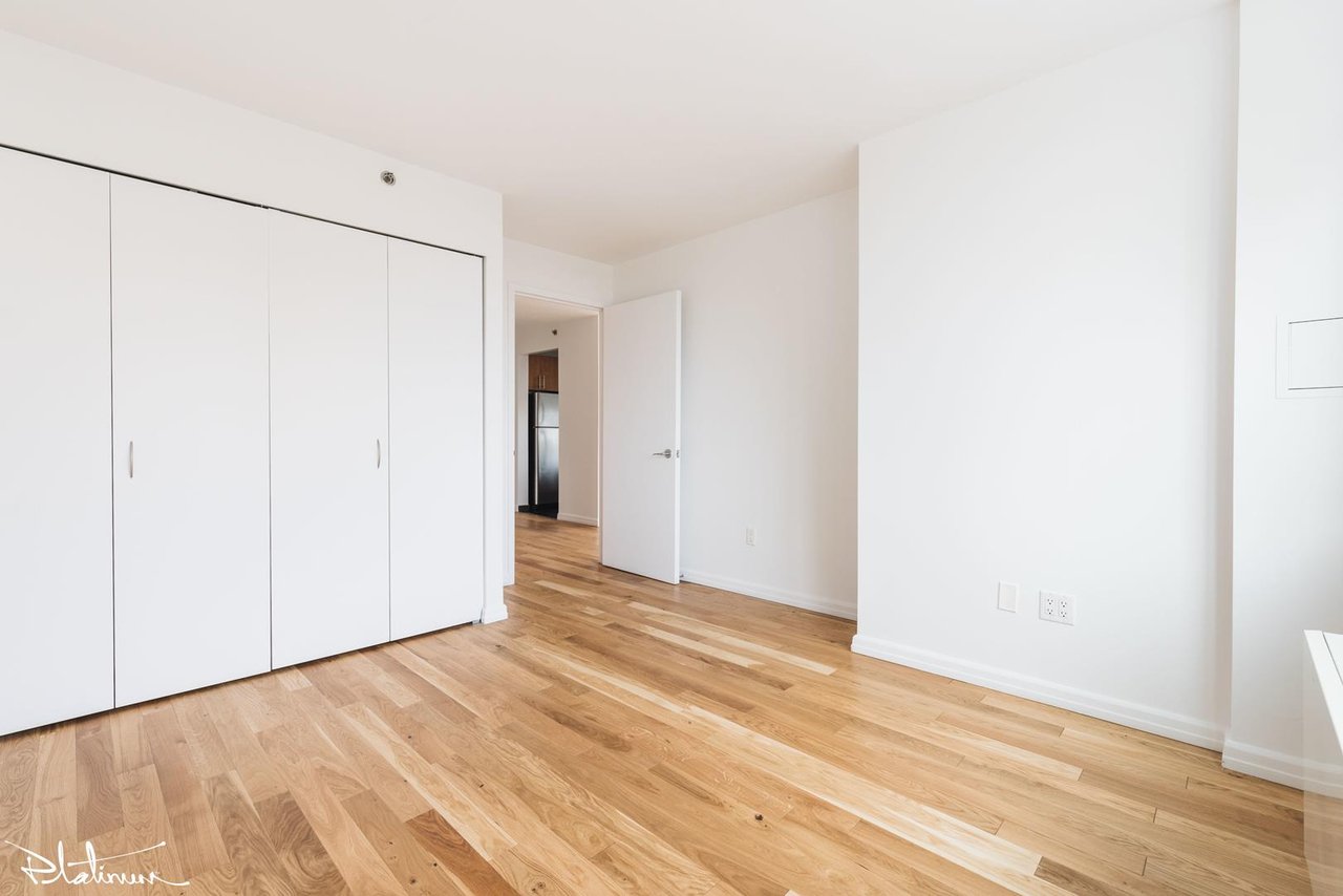 2 Gold Street, Apt 3G