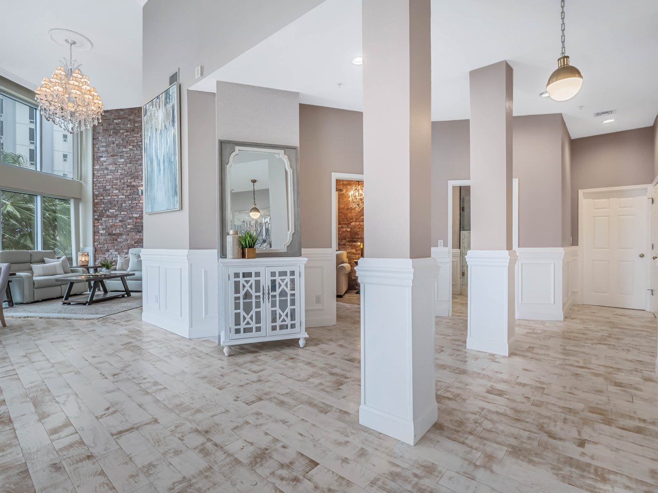 Residence 401 at The Waverly