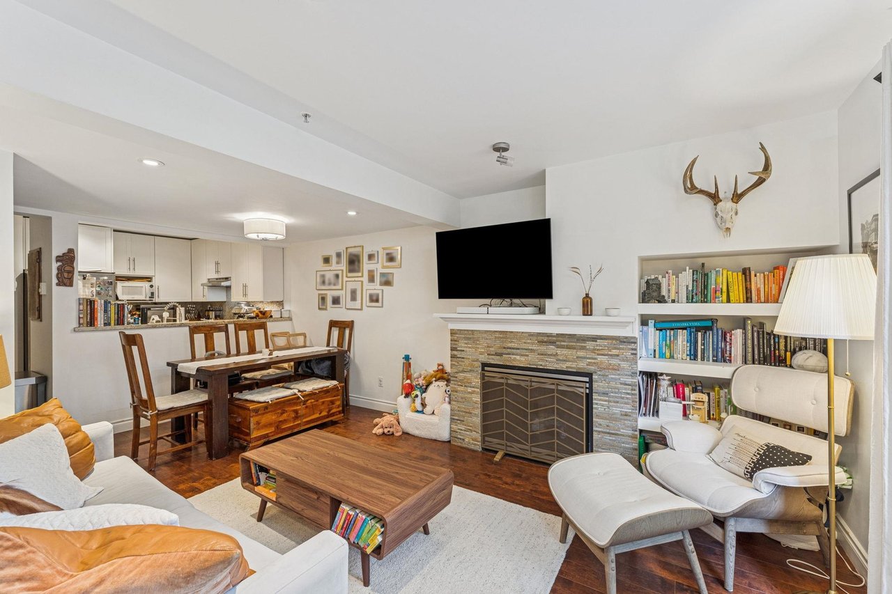 11-2375 W Broadway