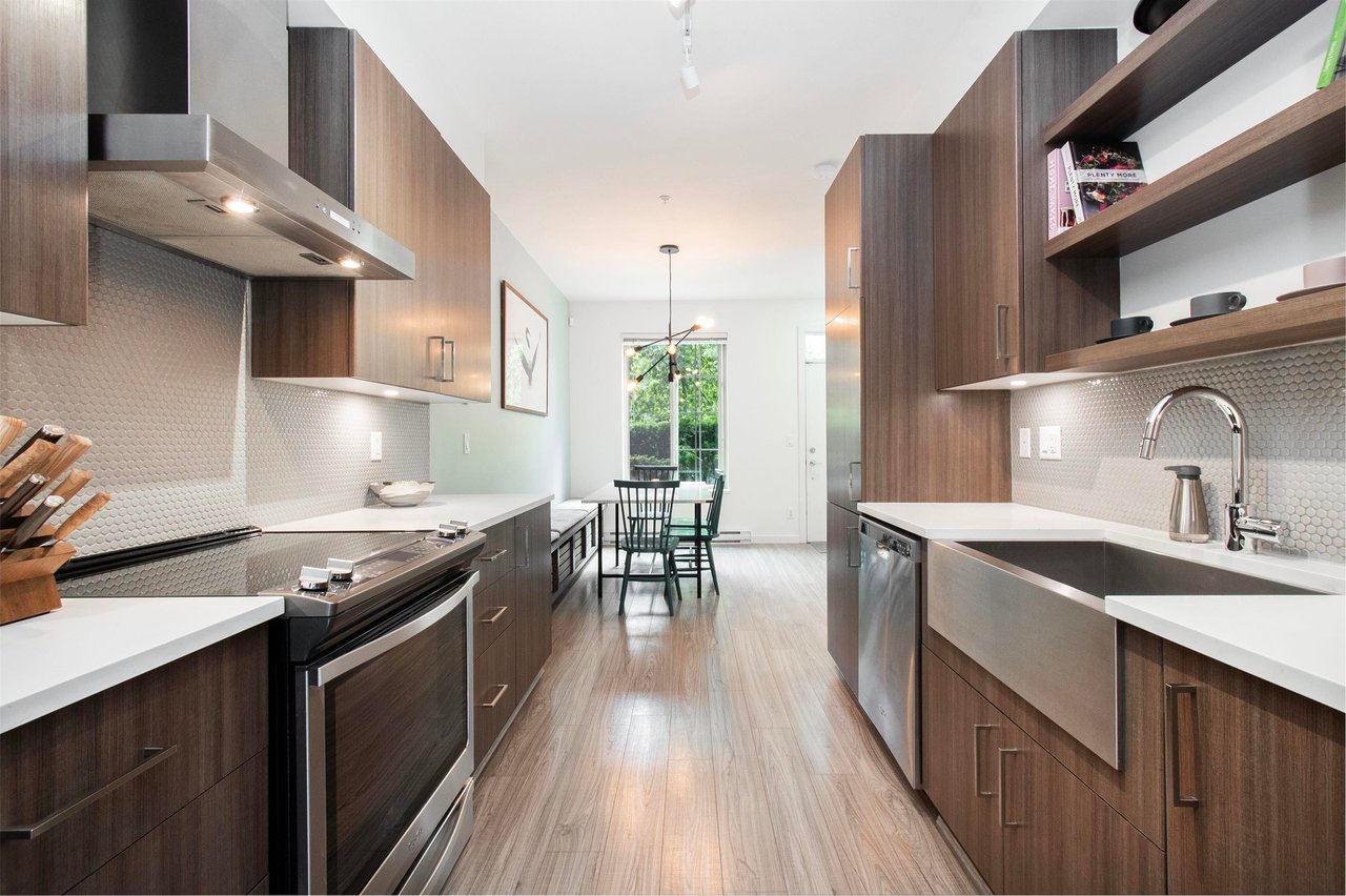 14-433 Seymour River Pl