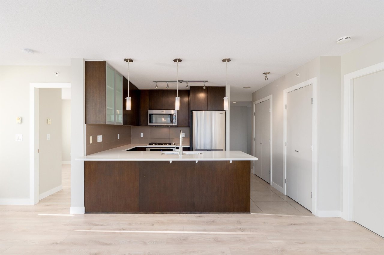 503-7325 Arcola St