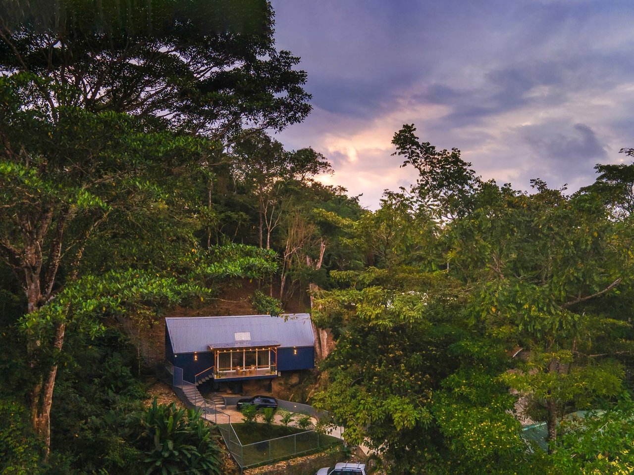Tropical Rainforest Beach House, Manuel Antonio, Puntarenas