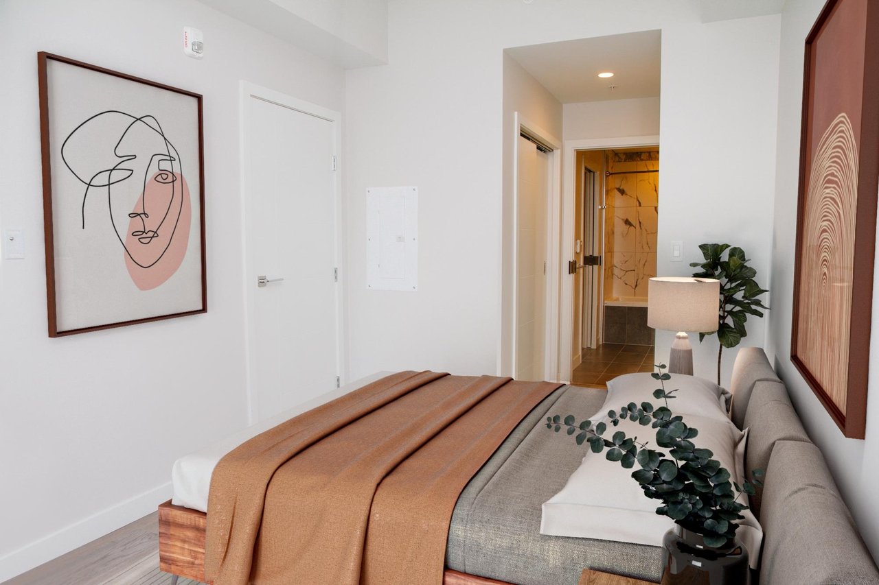 212-528 W King Edward Ave