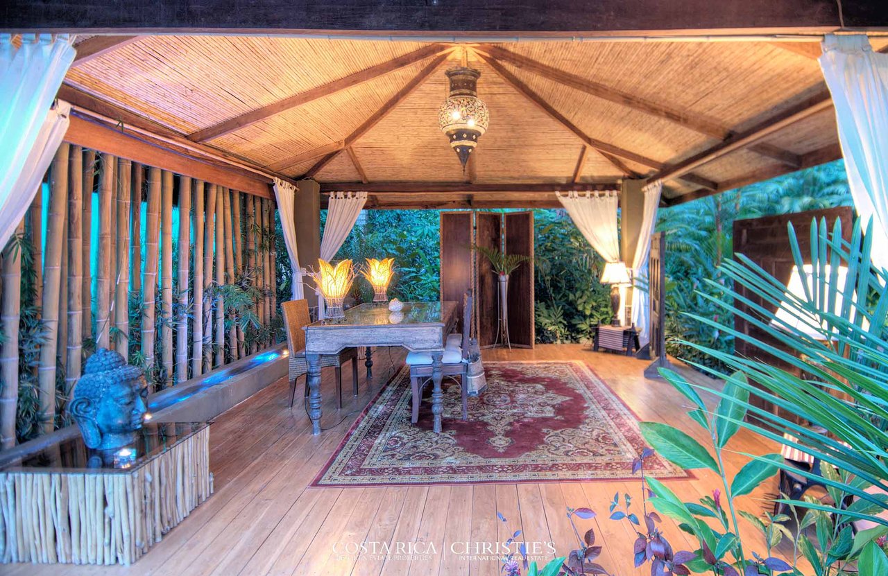 Casa Chameleon Hotel