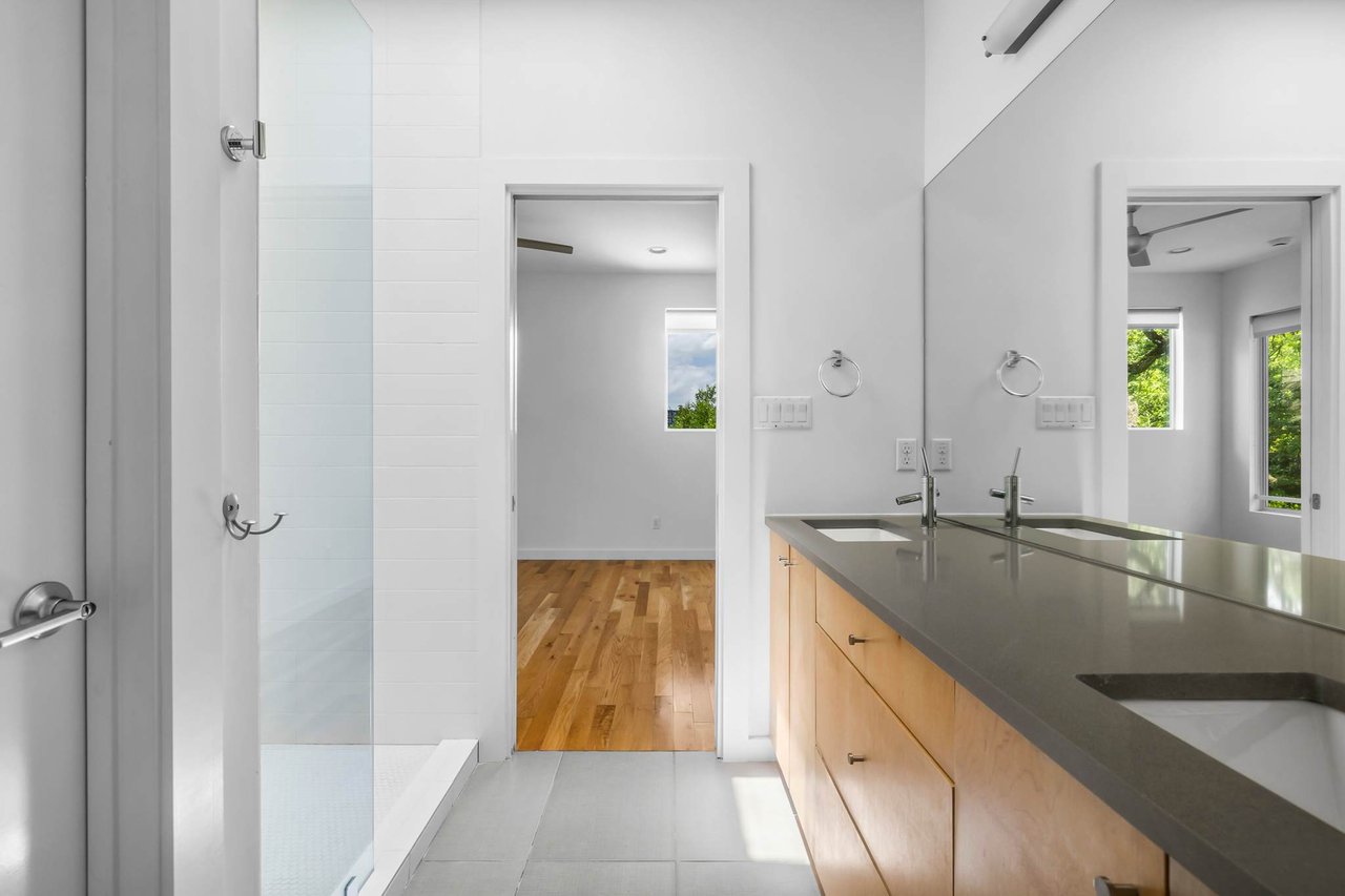 Zagorski Duplex -78704 Close to Downtown and Zilker~