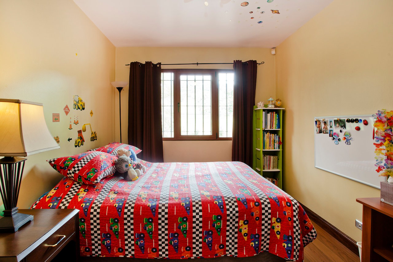 Remodeled Garden Townhome, Escazu, San Jose
