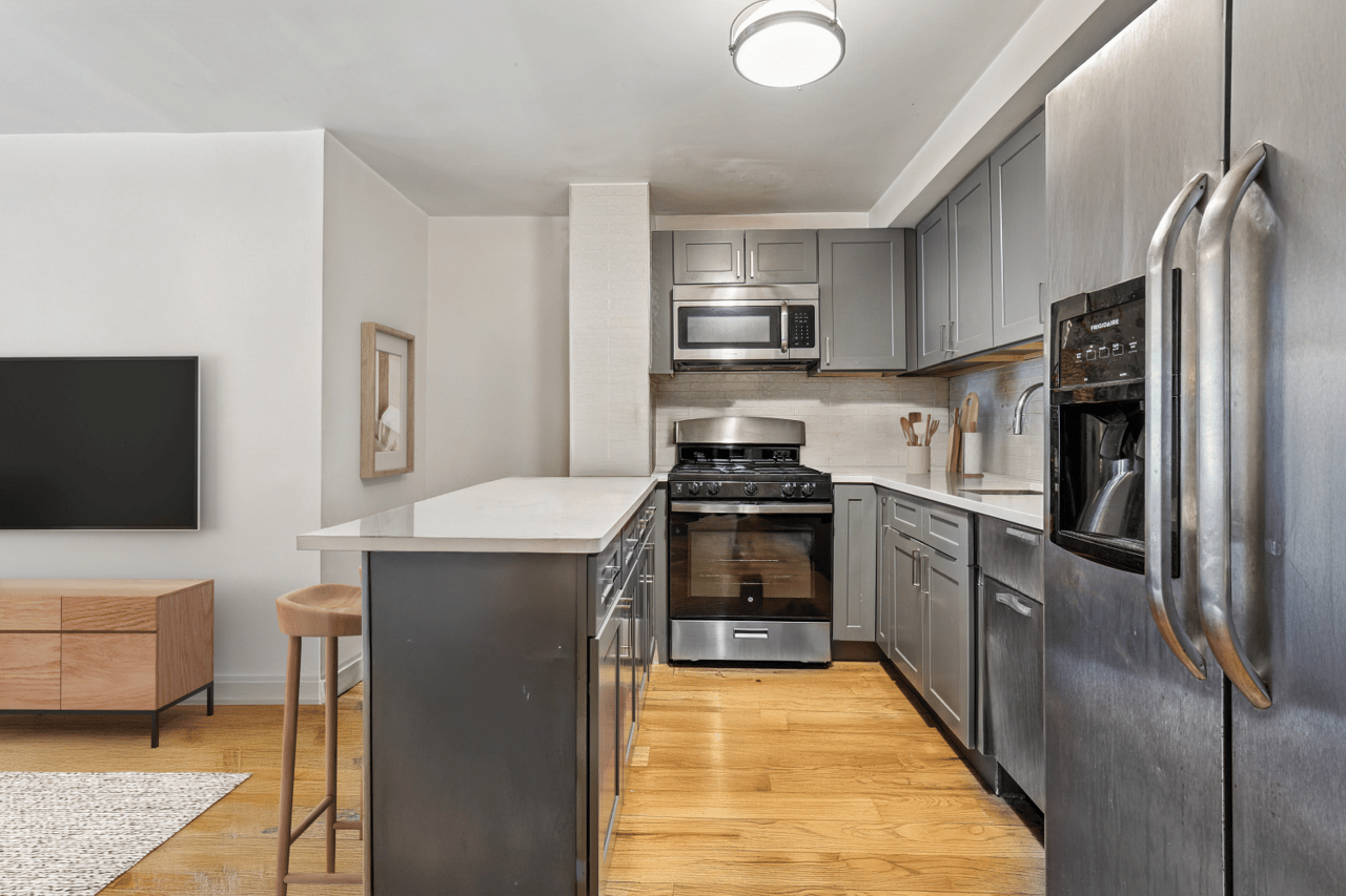 98 Cooper Street, Apt 1