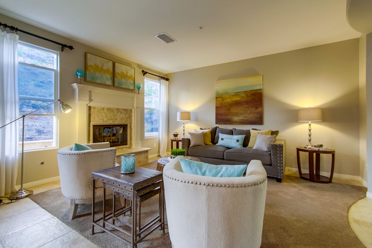 781 Vista Point Cir