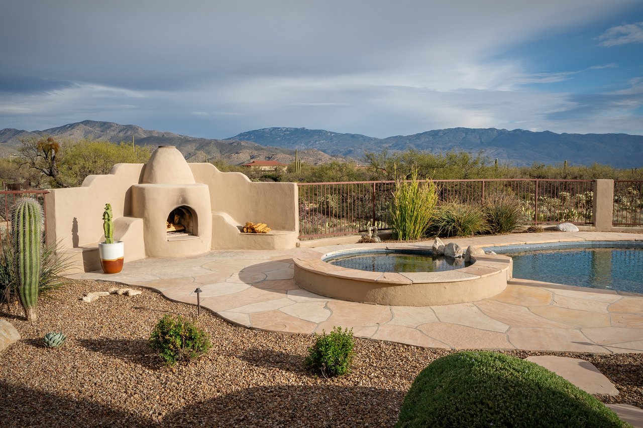 Stunning Desert Contemporary 
