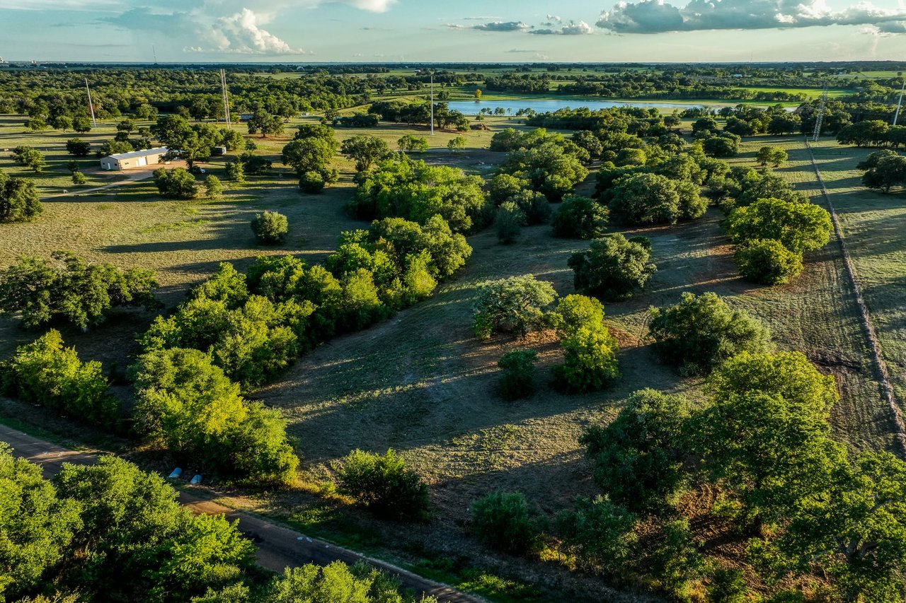 Oaks at Round Top- Tract 2