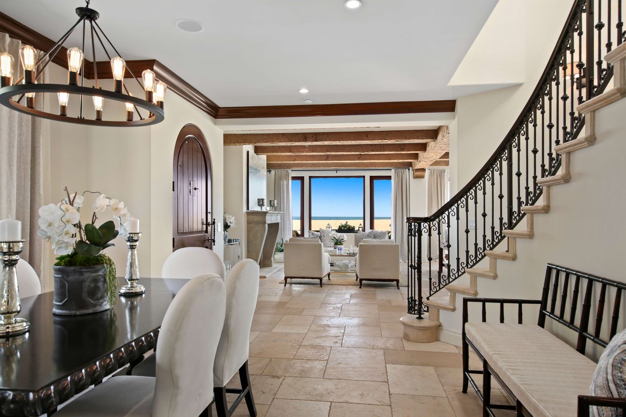  2156 E Ocean Front