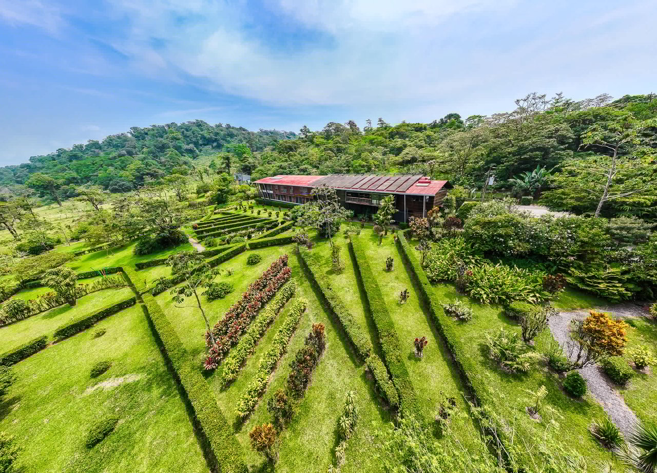 Celeste Mountain Lodge | Mountain Hotel/Resort/Hostel For Sale!