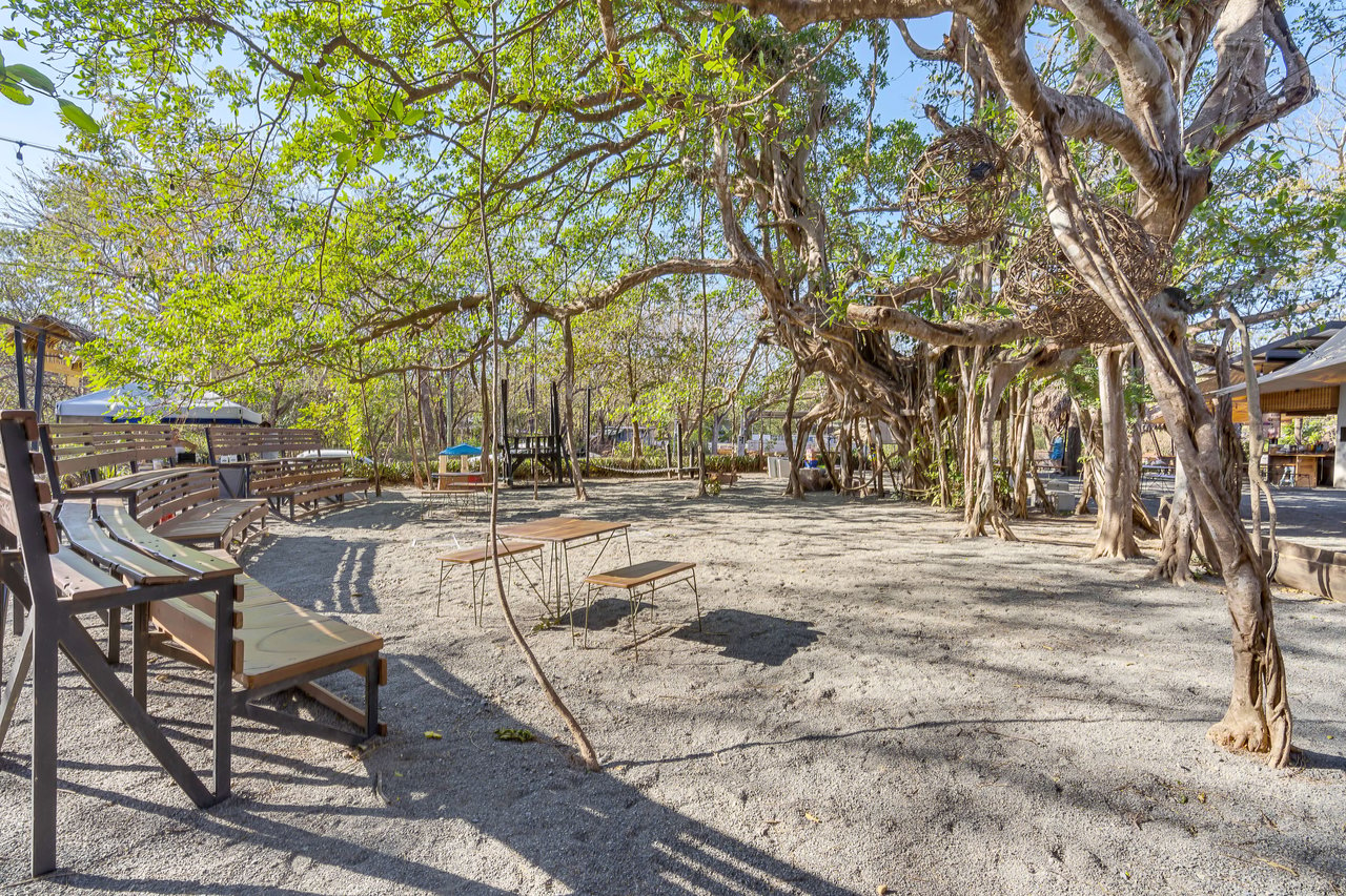 La Esquina de Avellanas | The Premier Commercial Plaza in Playa Avellanas, Costa Rica