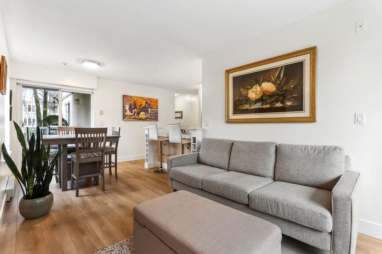 209-3235 W 4th Avenue, Vancouver