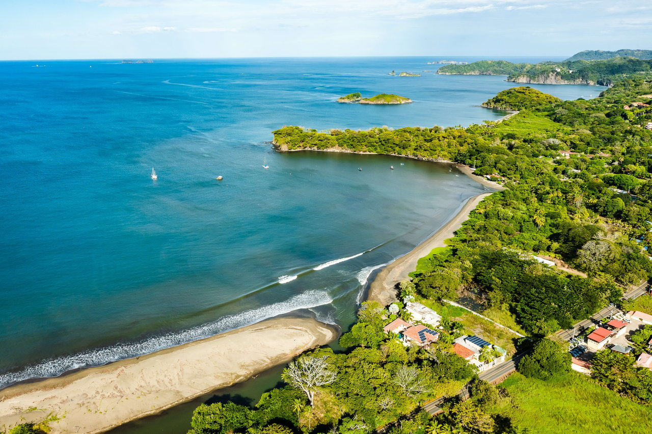 Casa Oltmann | Beach Front Mansion