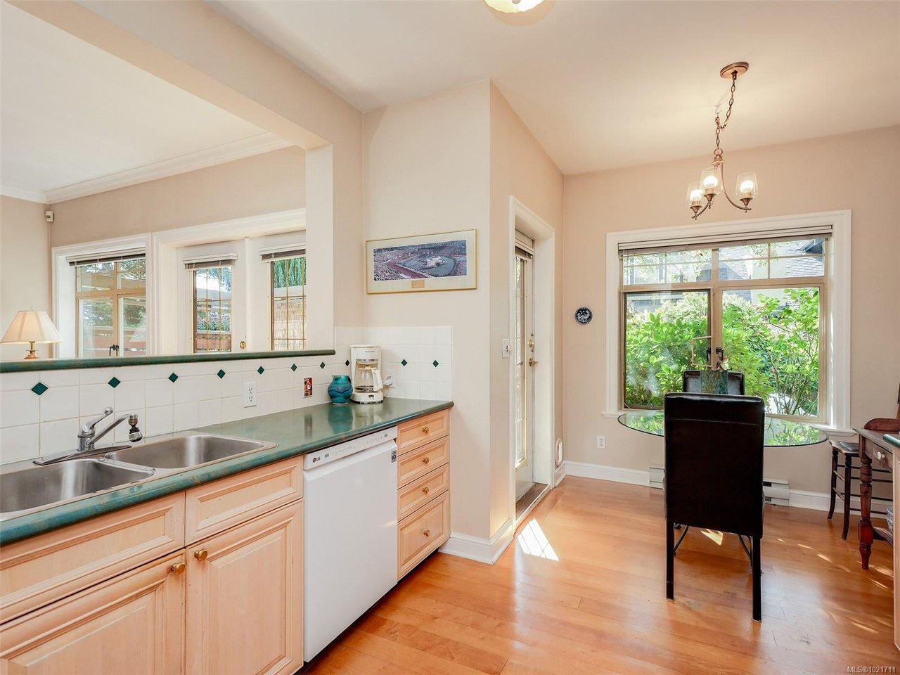 1-2573 Kilgary Pl