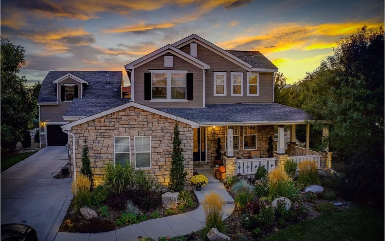 Grand Longmont, Colorado Home | Recently Updated with Professionally Landscaped Large Yard