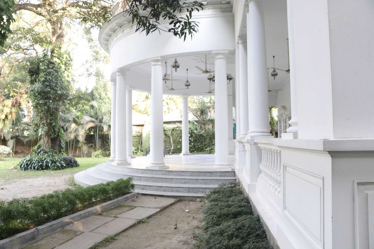 Architectural Staycation