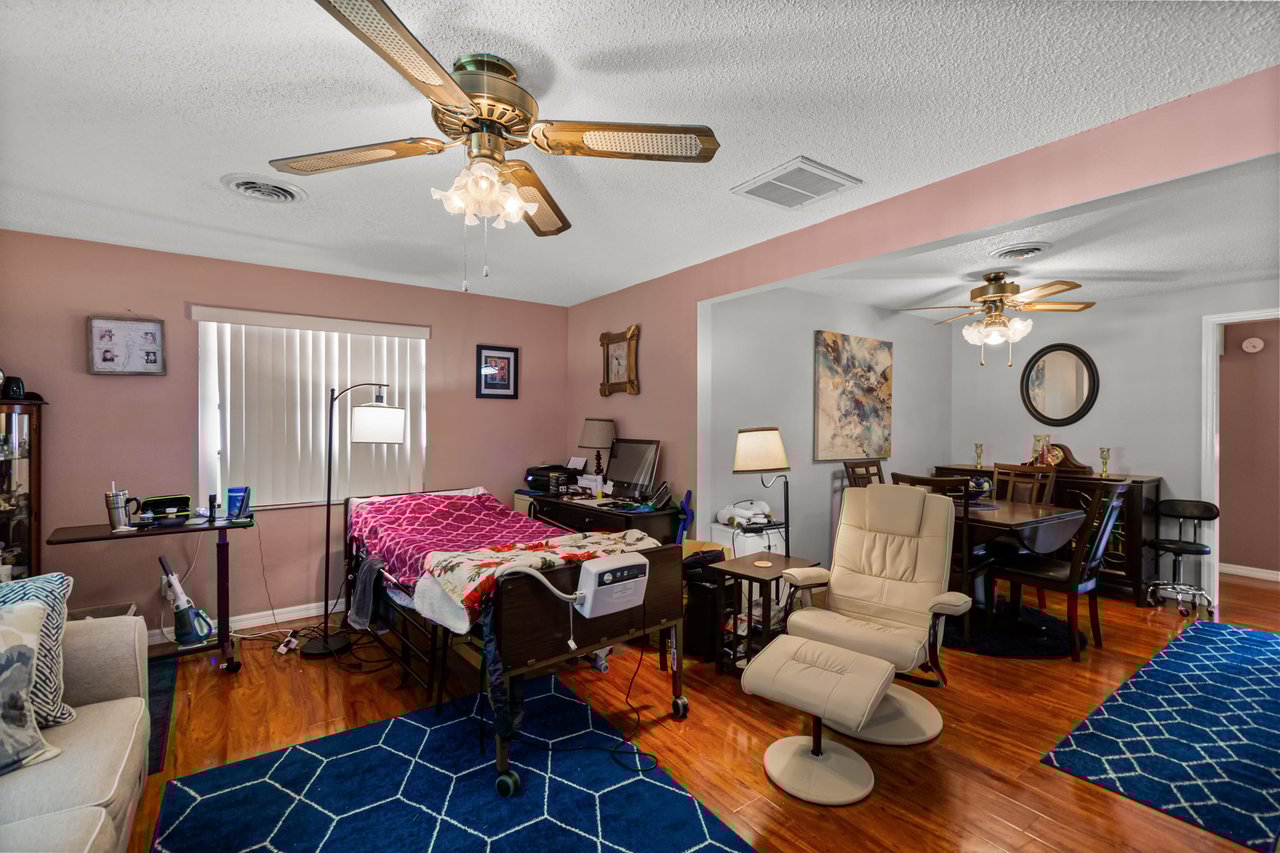 5845 13TH  STREET