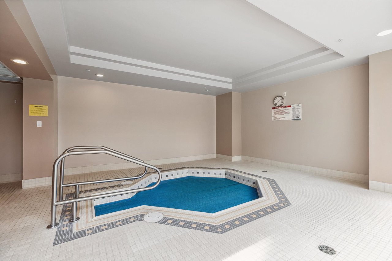 1005-7368 Sandborne Ave