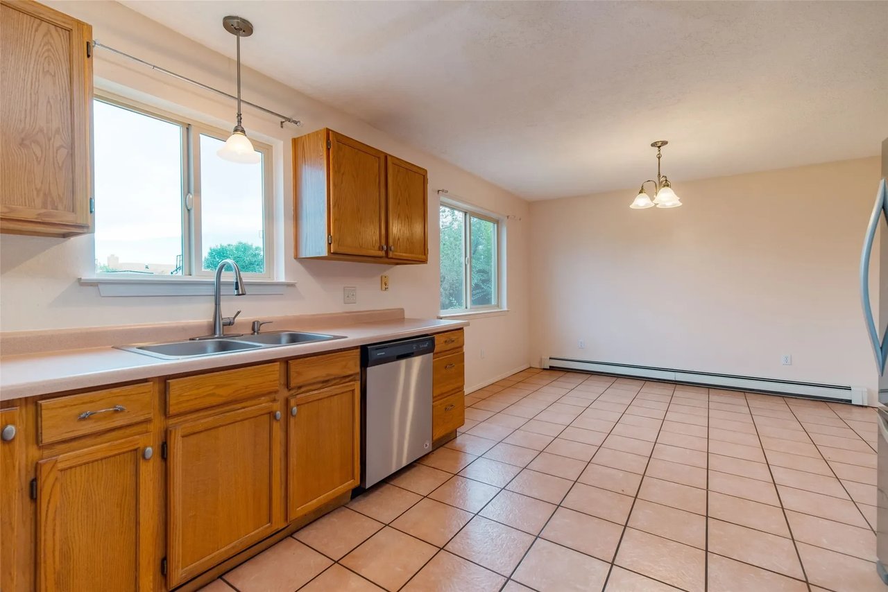 4416 Calle Jaime