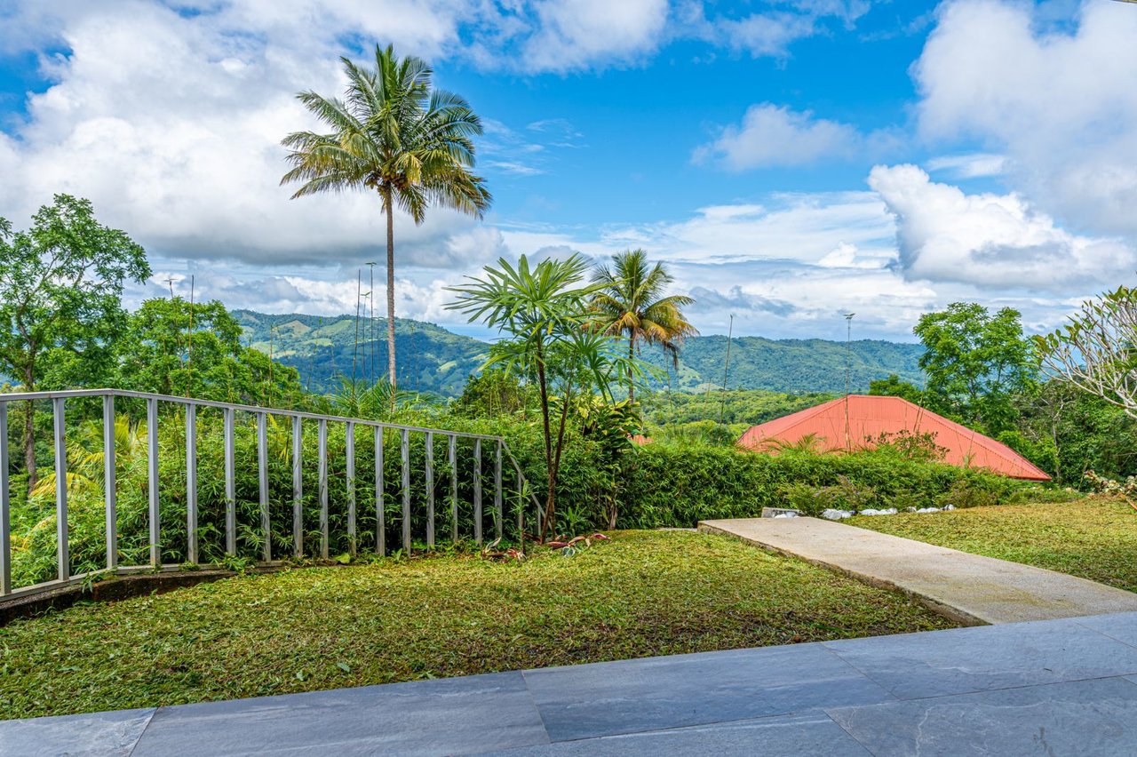 Waterfall Eco Hotel Retreat, Perez Zeledon, San Jose
