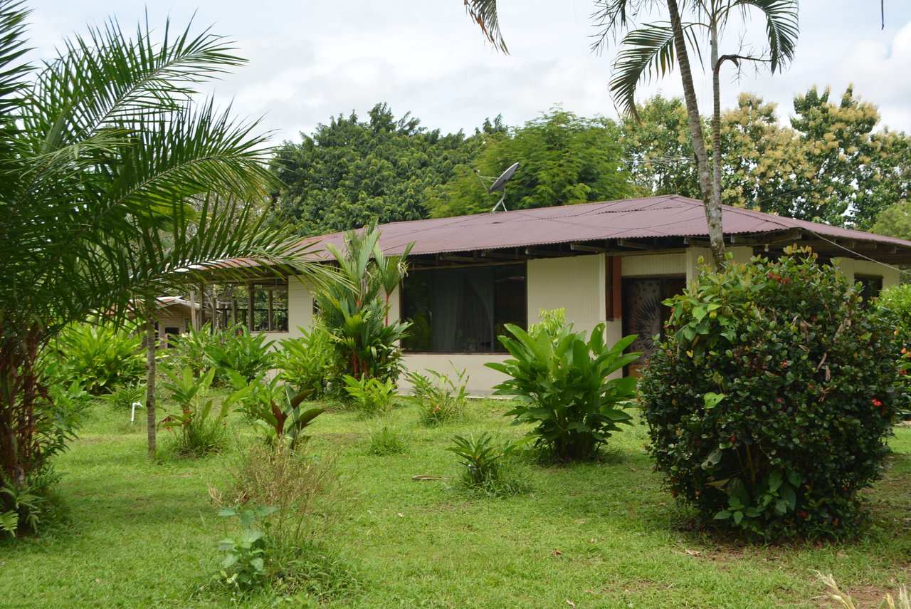 10 Acre Rio Sierpe Paradise Residential And Cabinas
