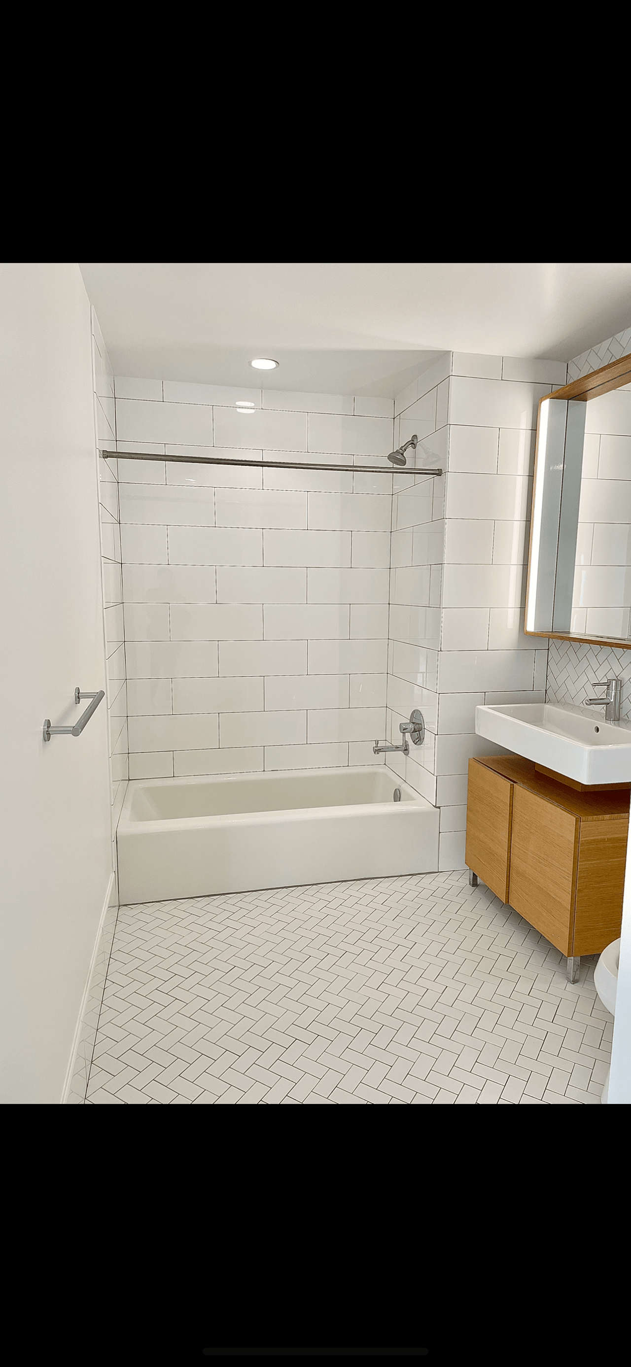 Via 57, 625 West 57th St., #2206