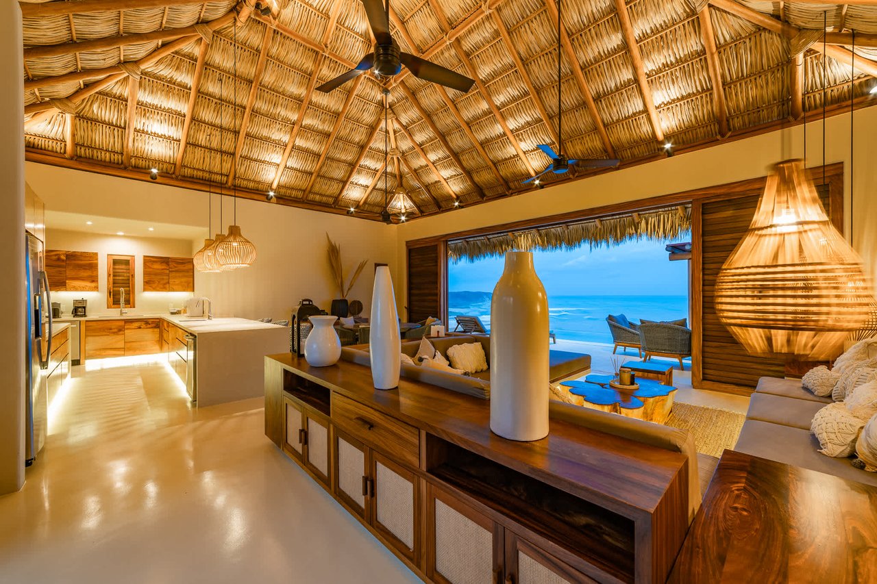 4 bedroom, Single Family Homes, Villa Playa, Montecito Beach Village