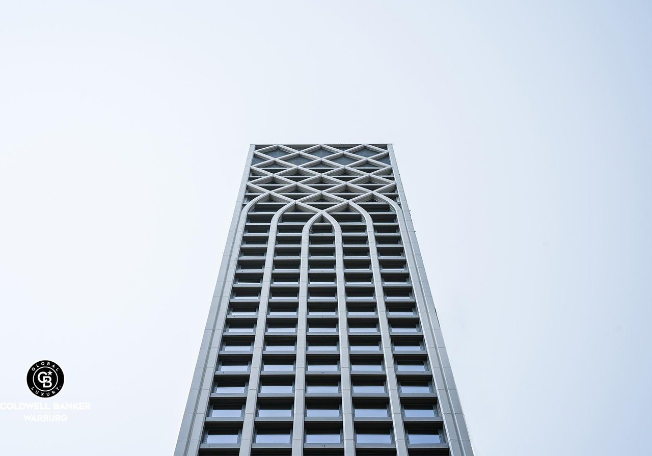 30 E 31st Street Unit: PH