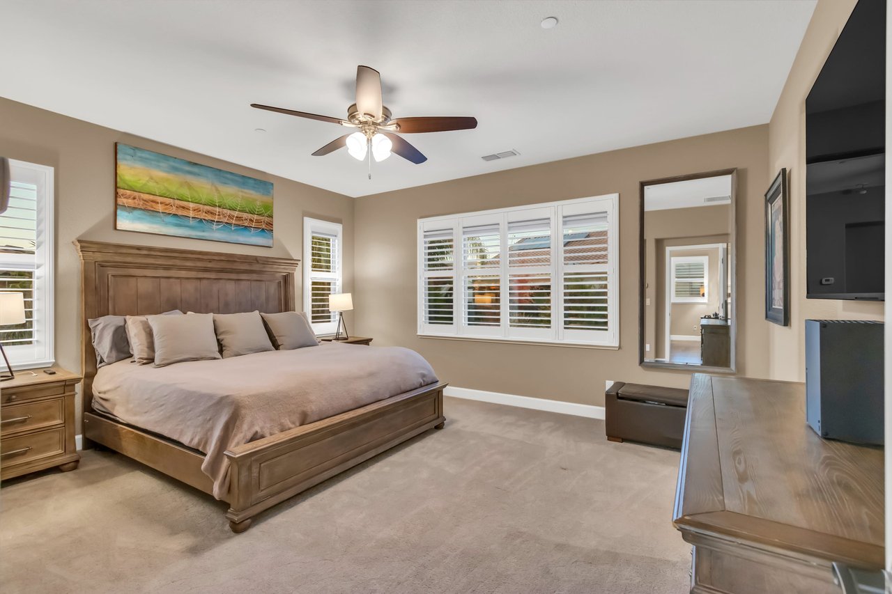 3123 Acorn Glen Way