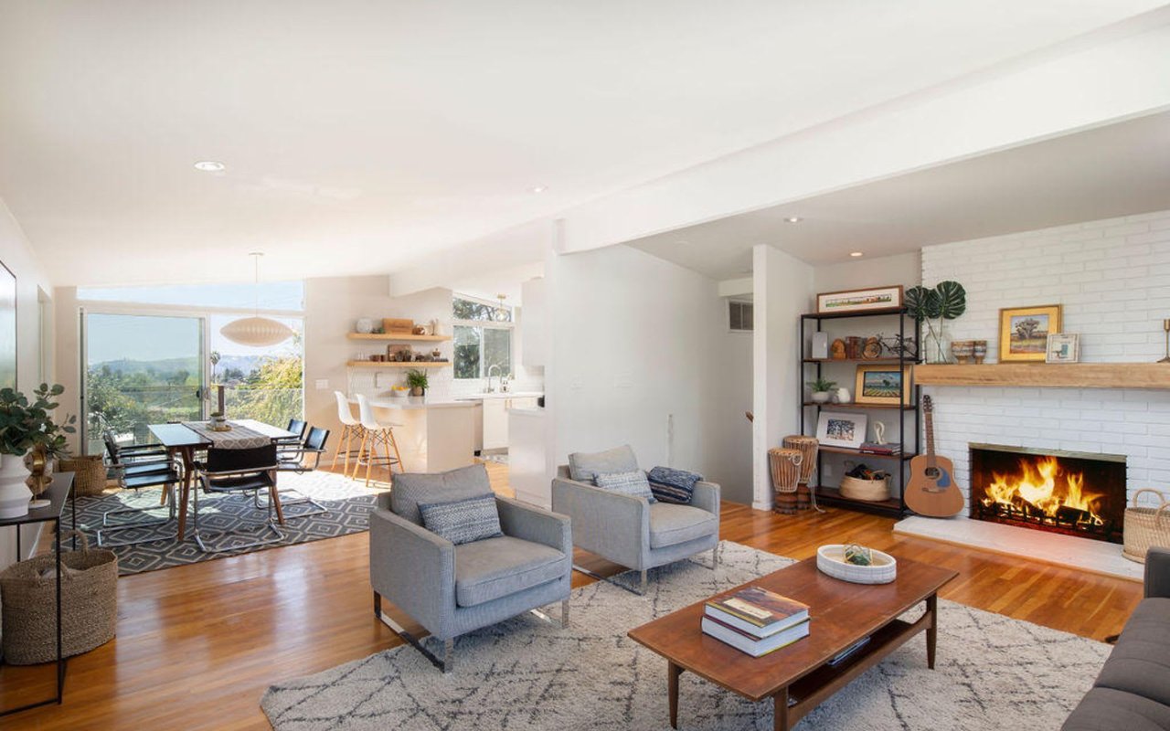 3119 Lucinda Ln