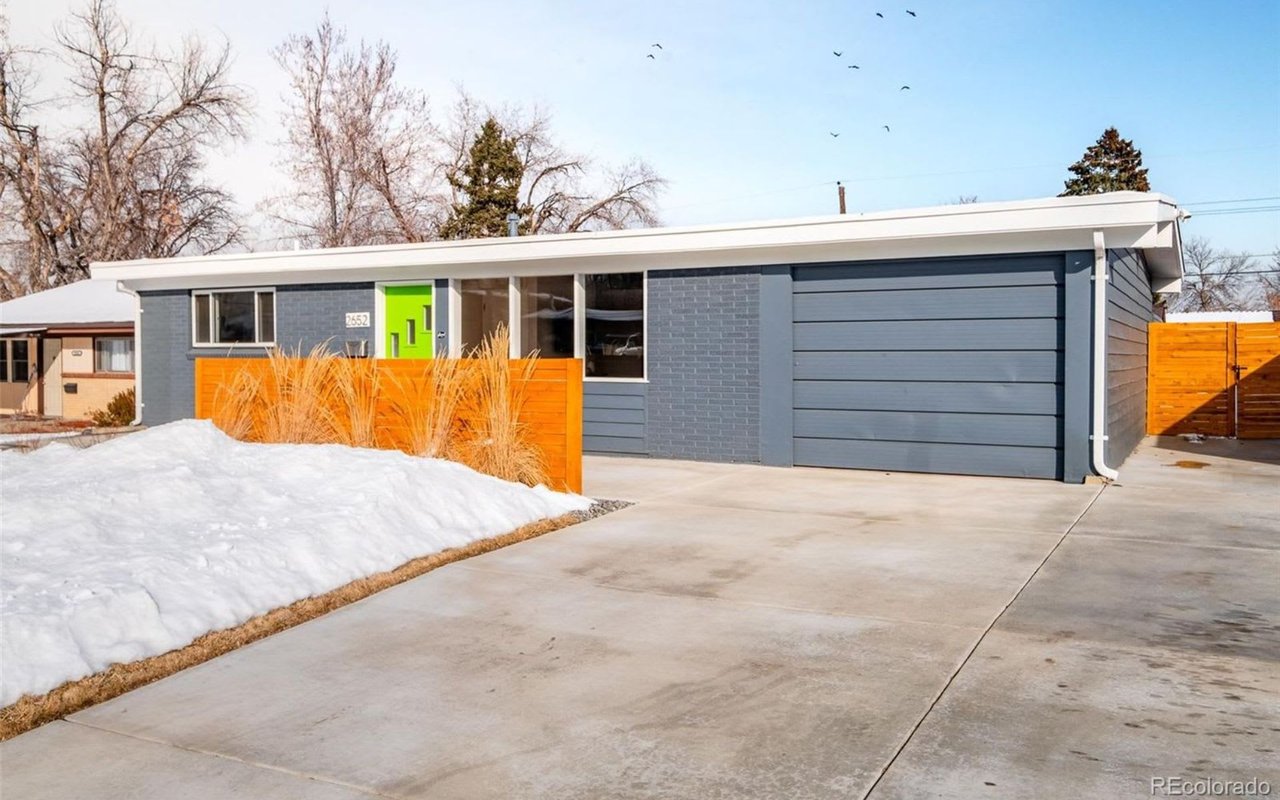 Modern Listing of the Day (March 3, 2022)